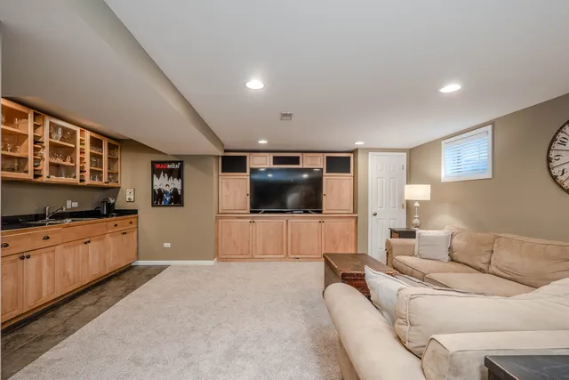 $675,000 | 515 Peyton Street, Geneva, IL 60134