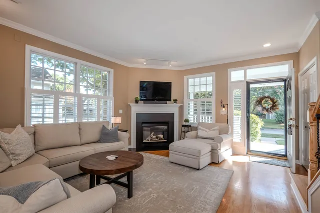 $675,000 | 515 Peyton Street, Geneva, IL 60134