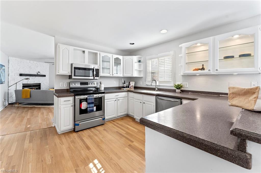 5401 Tower Road Greensboro, NC 27410 - Photo 6 of 21 Kitchen with New Appliances
