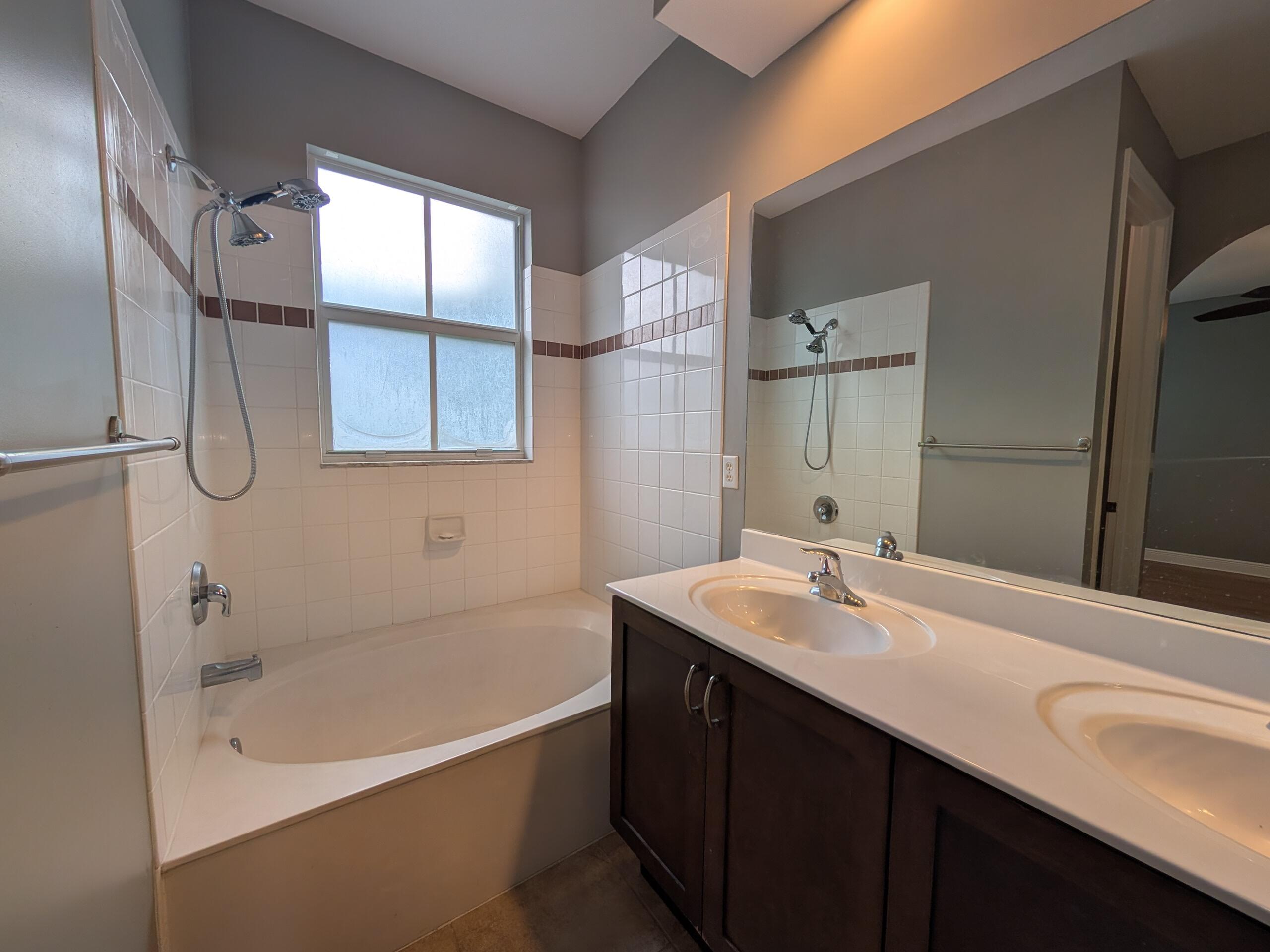 2851 Prospect Road, Unit 701 Tamarac, FL 33309 - Photo 17 of 41 1000011967