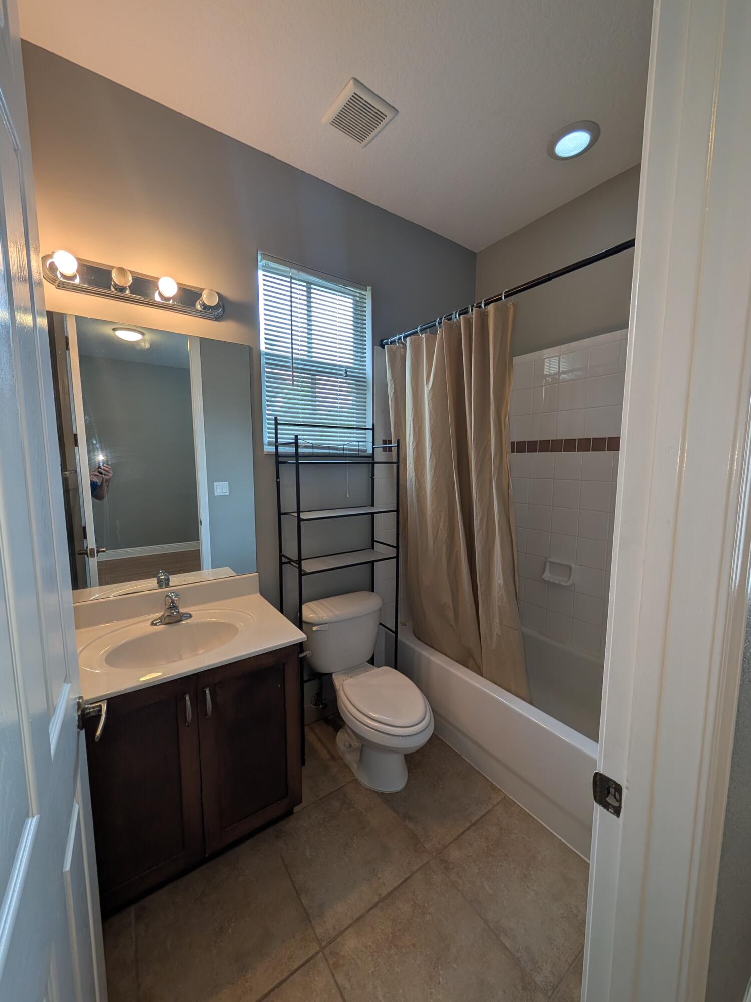 2851 Prospect Road, Unit 701 Tamarac, FL 33309 - Photo 21 of 41 1000011972