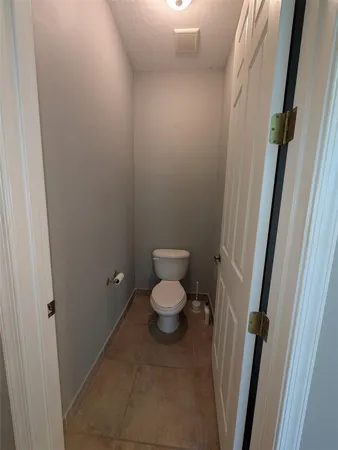 $2,500 | 2851 Prospect Road, Unit 701, Tamarac, FL 33309