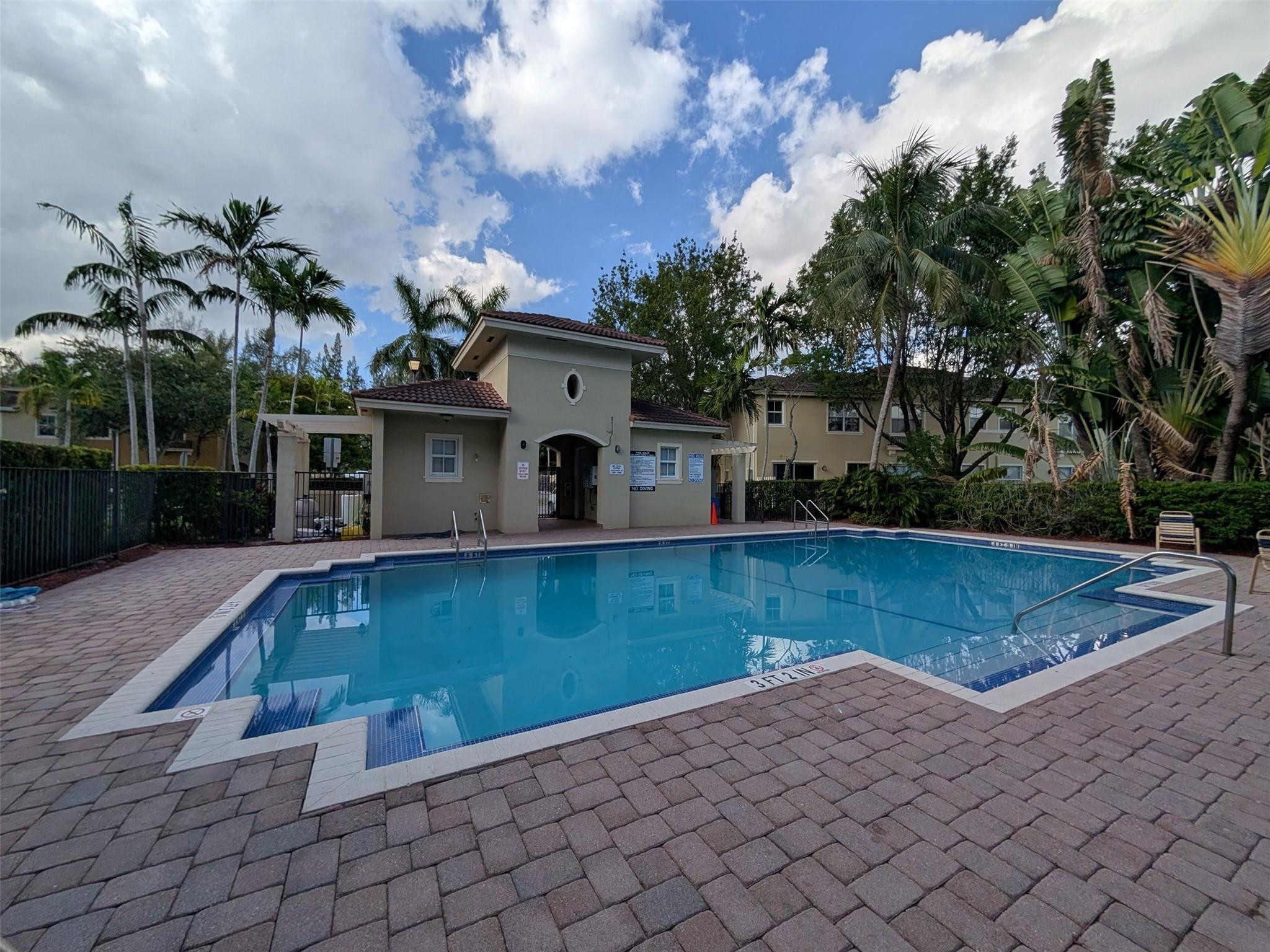 2851 Prospect Road, Unit 701 Tamarac, FL 33309 - Photo 38 of 41 Photo 36