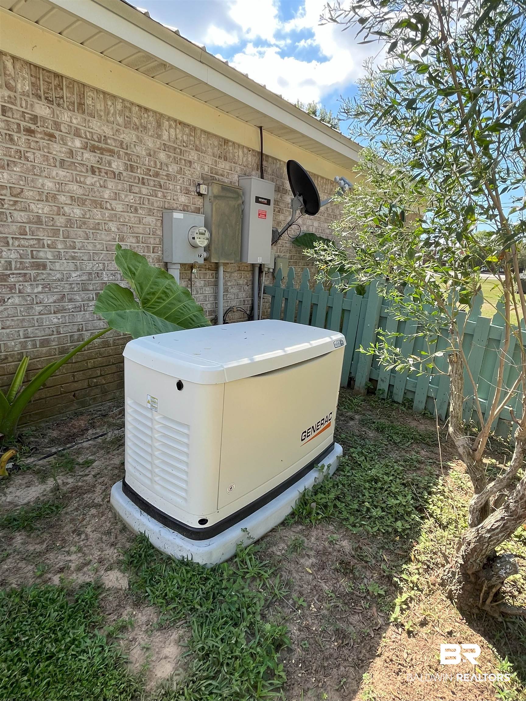 7851 Highway 98 Fairhope, AL 36532 - Photo 33 of 40 Generator