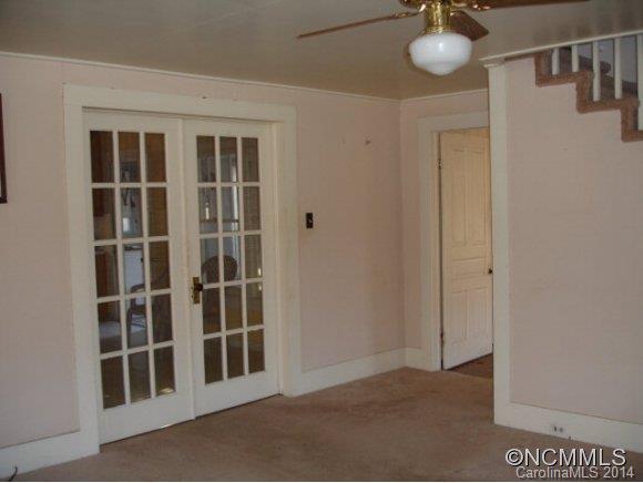 272 Hall Town Road Sylva, NC 28779 - Photo 4 of 14 Gallery Image 4