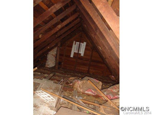 272 Hall Town Road Sylva, NC 28779 - Photo 10 of 14 Gallery Image 10