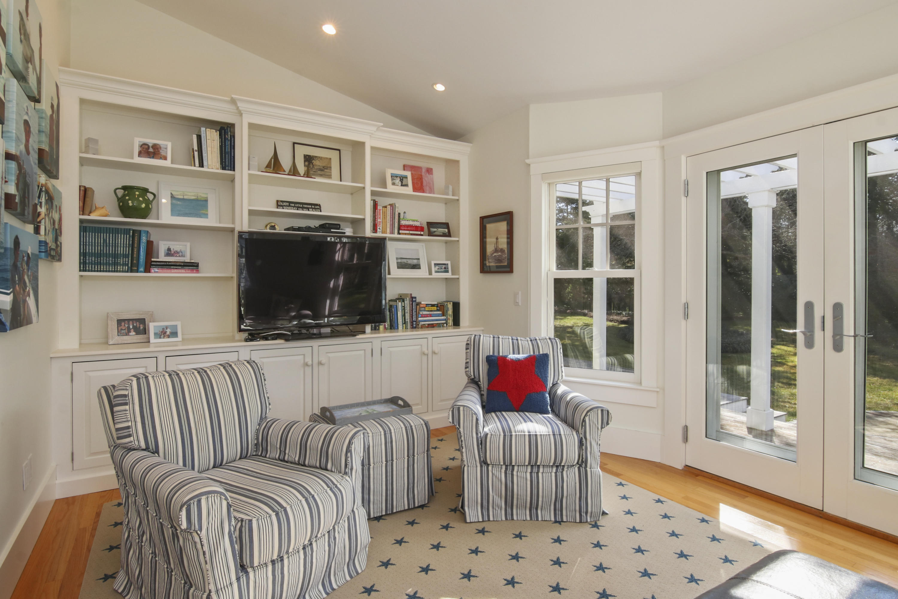 77 Barley Neck Road Orleans, MA 02653 - Photo 21 of 57 012-photo-den-8107492
