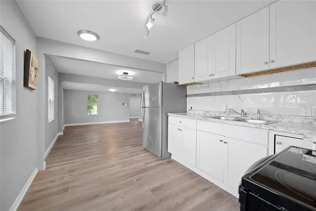 $415,000 | 605 South Disston Avenue, Tarpon Springs, FL 34689