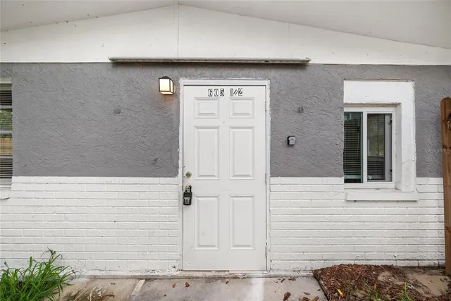 $415,000 | 605 South Disston Avenue, Tarpon Springs, FL 34689