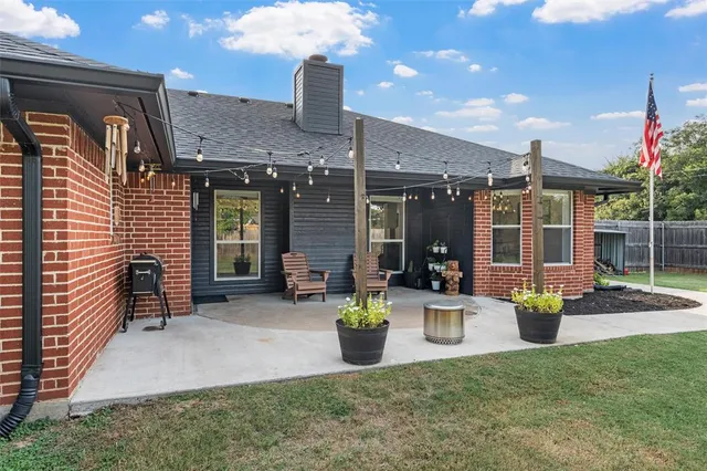 $319,000 | 100 Deer Creek, Waco, TX 76705