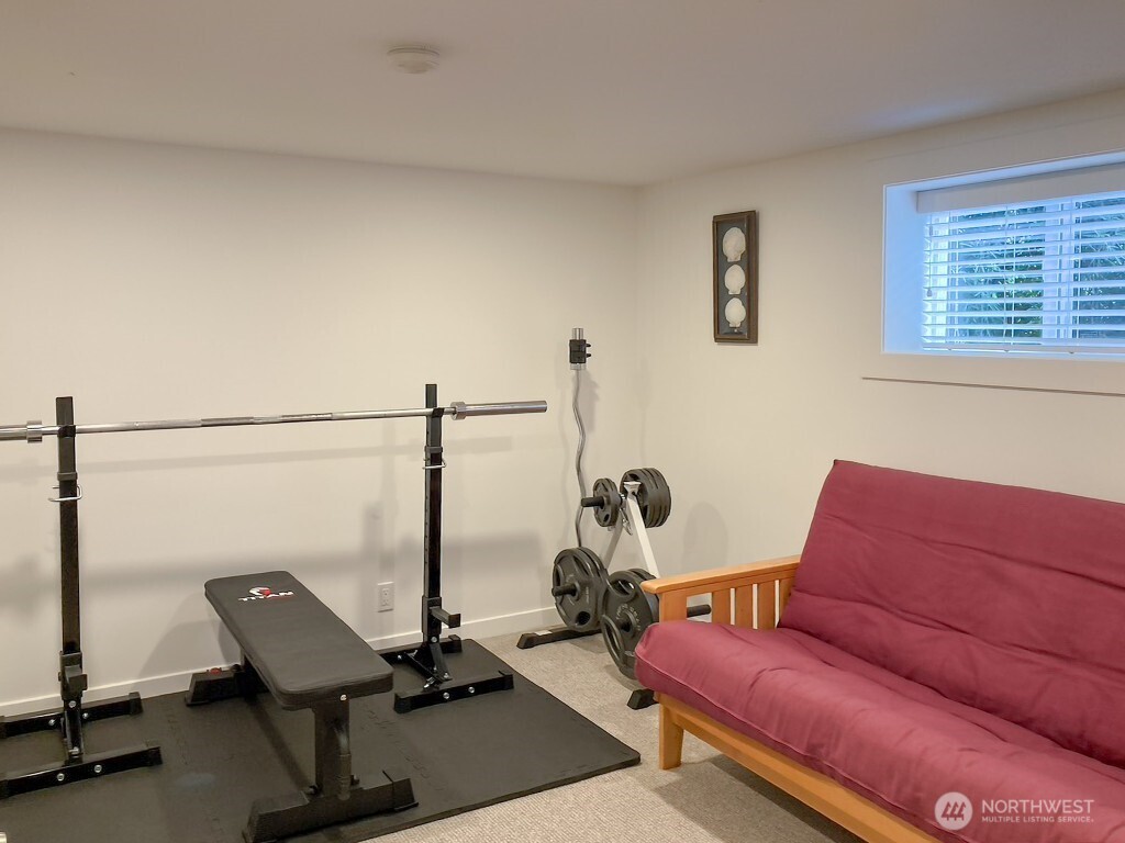 3943 South Orcas Street Seattle, WA 98118 - Photo 16 of 22
