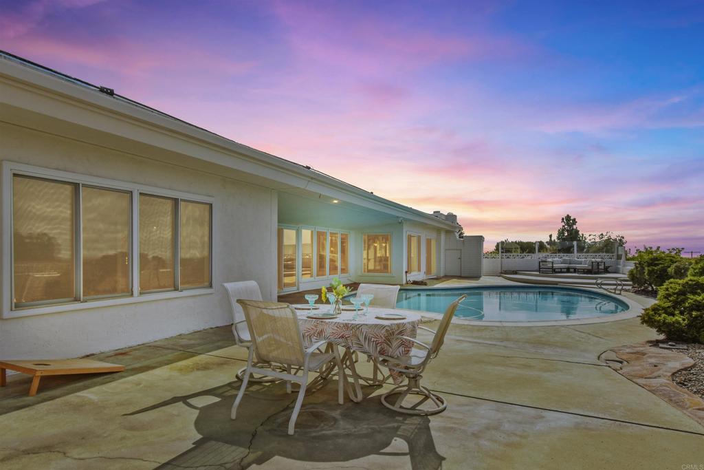 7960 Shadow Hill Drive La Mesa, CA 91941 - Photo 4 of 50