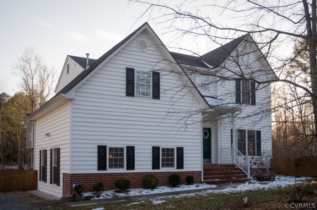 9909 Capri Road Richmond, VA 23229 - Photo 1 of 24 Gallery Image 1