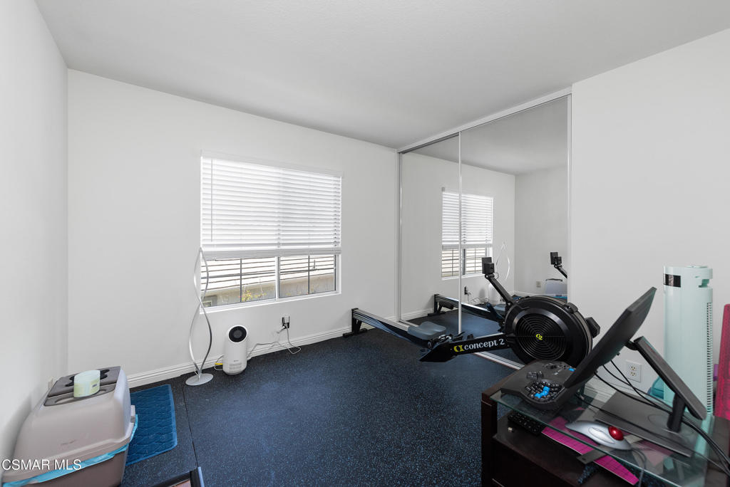 1715 Empty Saddle Road Simi Valley, CA 93063 - Photo 22 of 28 Gallery Image 22