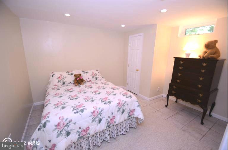 41 Sheridan Road Arnold, MD 21012 - Photo 18 of 30 4th Bedroom
