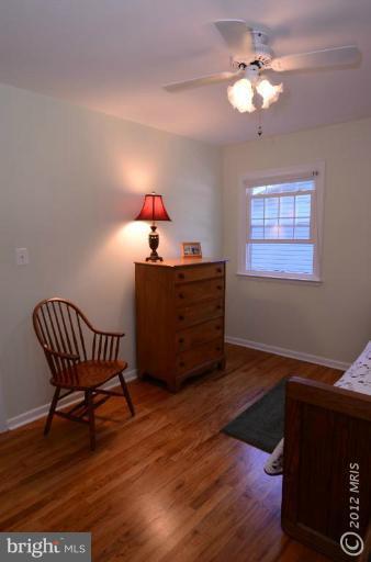 41 Sheridan Road Arnold, MD 21012 - Photo 27 of 30 2nd Bedroom
