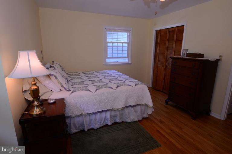 41 Sheridan Road Arnold, MD 21012 - Photo 7 of 30 Bedroom (Master)
