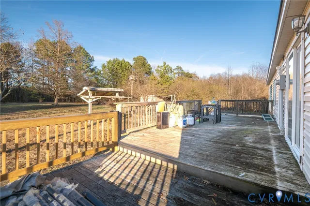 $185,000 | 33245 Walnut Hill Road, Waverly, VA 23890