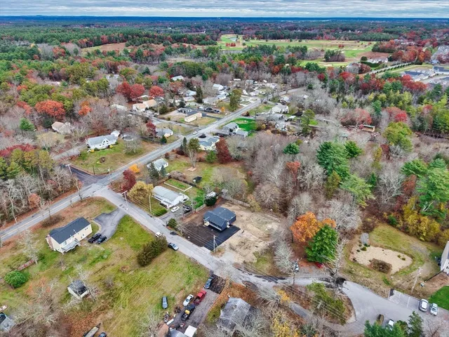 $489,900 | 4 Water Street, Lakeville, MA 02347