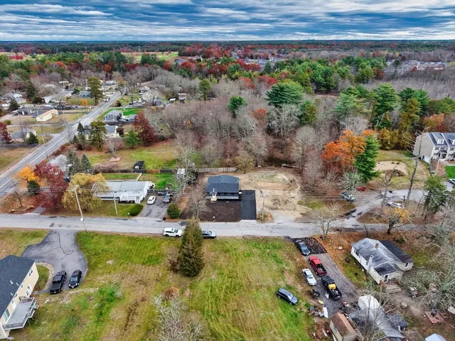 $489,900 | 4 Water Street, Lakeville, MA 02347