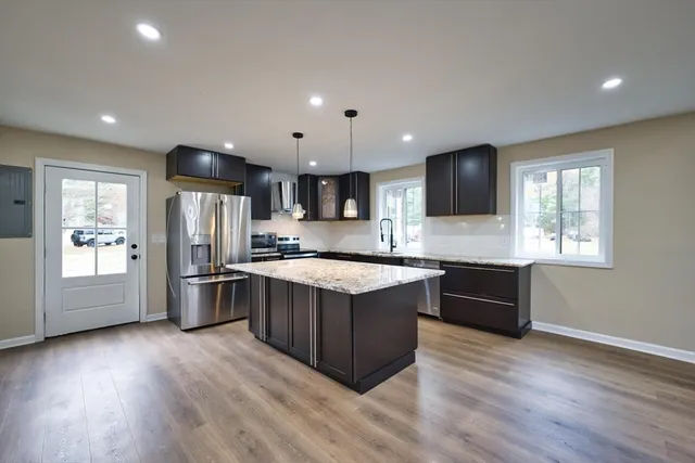 $489,900 | 4 Water Street, Lakeville, MA 02347