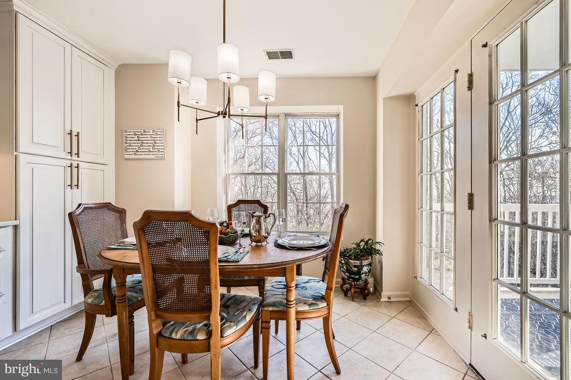 12320 Rosslare Ridge Road, Unit 304 Lutherville-Timonium, MD 21093 - Photo 20 of 48 New light fixture & freshly painted