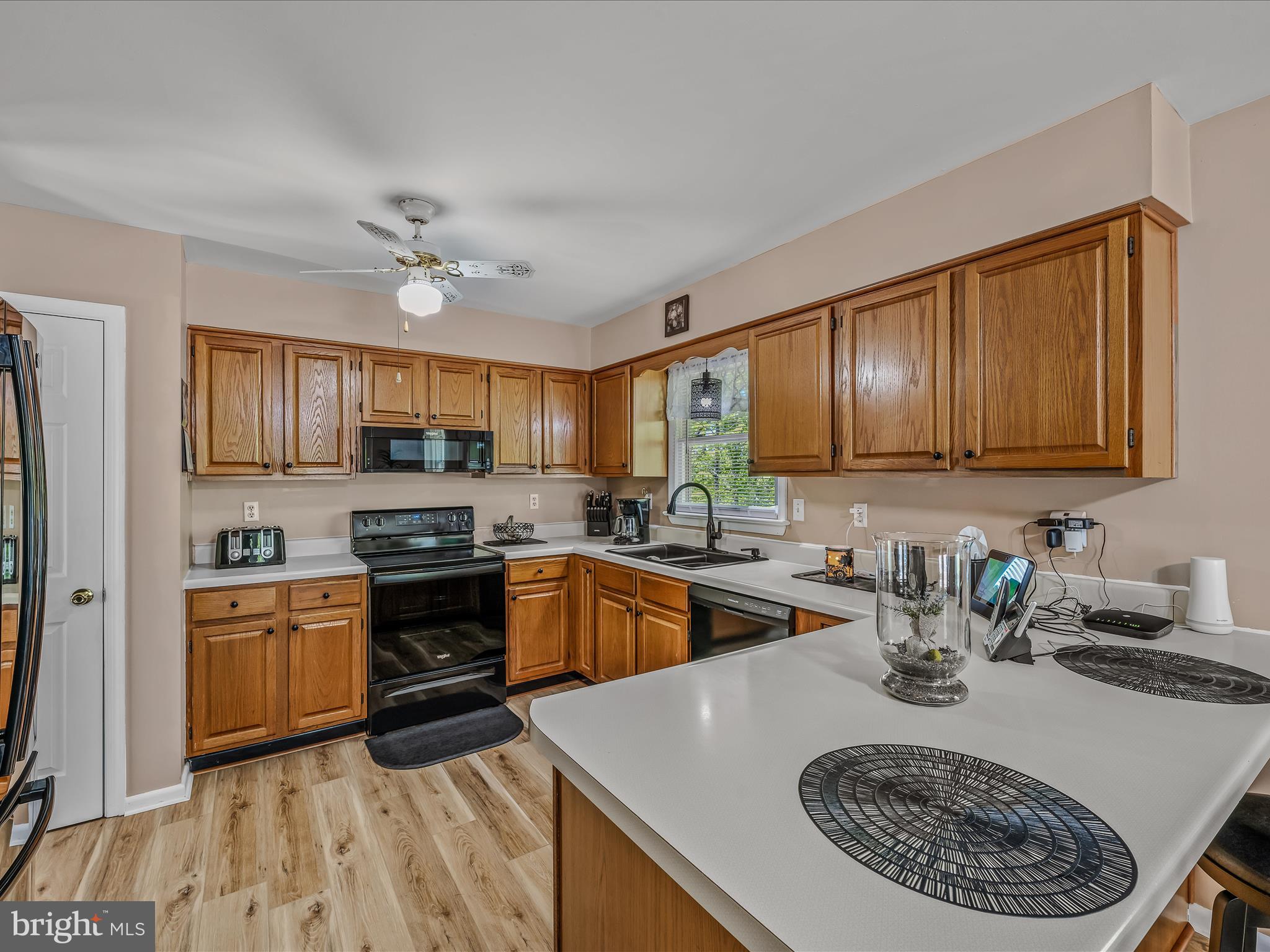 3322 Johnsons Mill Road Berkeley Springs, WV 25411 - Photo 9 of 52 Kitchen