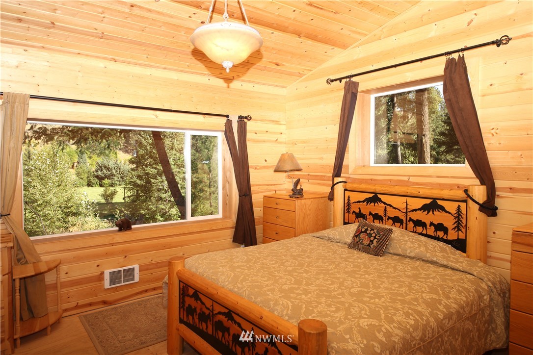 26 Howerton Road Twisp, WA 98856 - Photo 8 of 25 Gallery Image 8