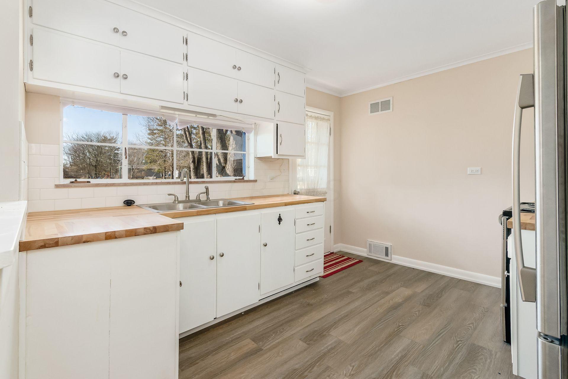5625 Sinclair Road Columbus, OH 43229 - Photo 12 of 41 Gallery Image 12