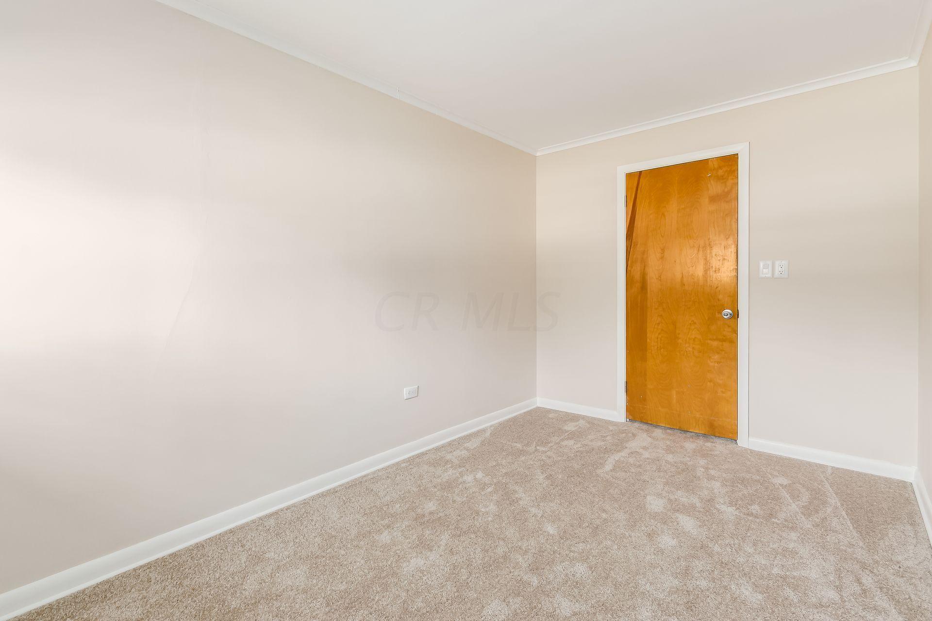 5625 Sinclair Road Columbus, OH 43229 - Photo 28 of 41 Gallery Image 28