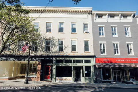 $5,100 | 609 Warren Street, Hudson, NY 12534