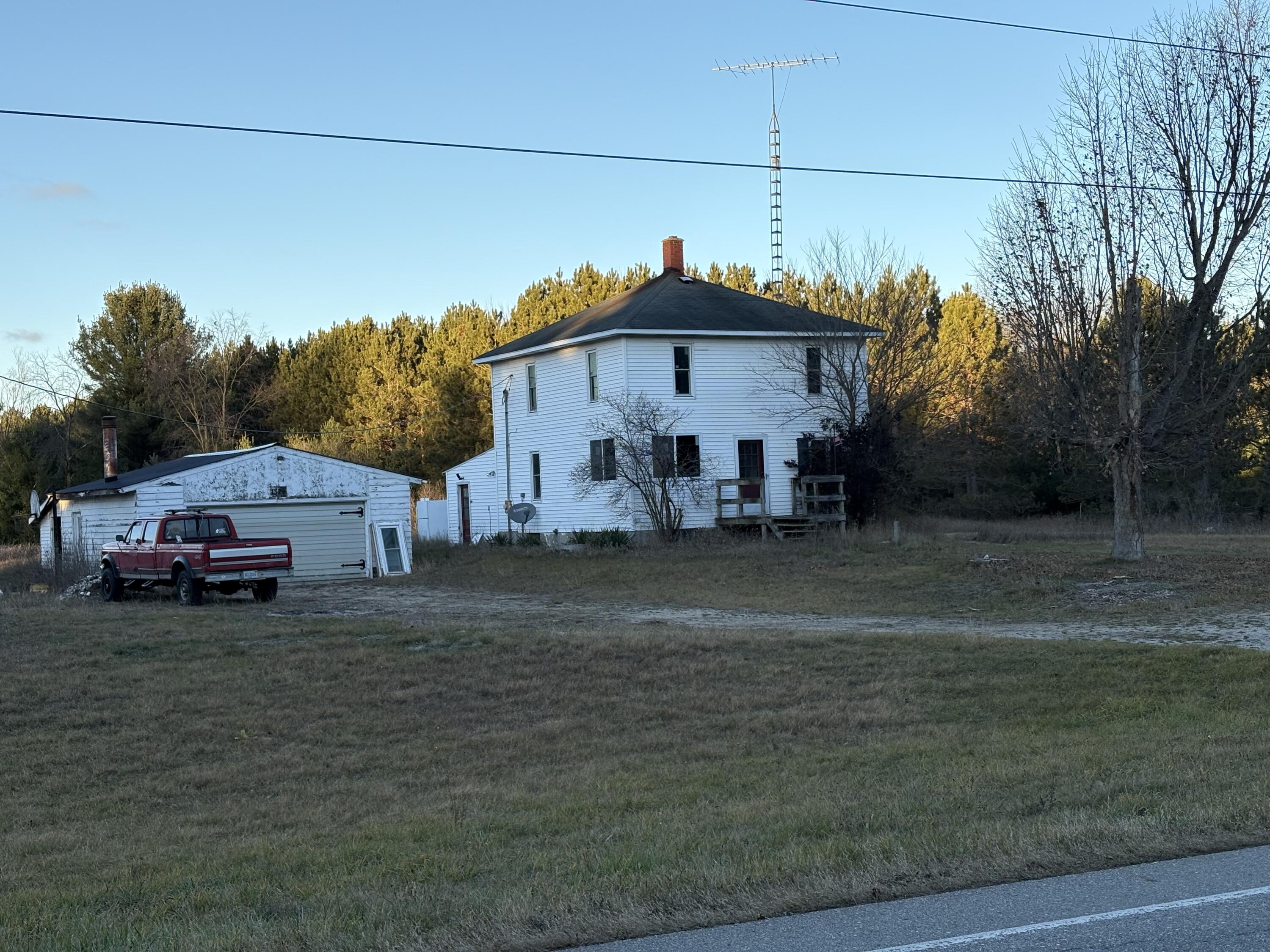 1328 West Sugar Grove Road Scottville, MI 49454 - Photo 1 of 35 IMG_0608