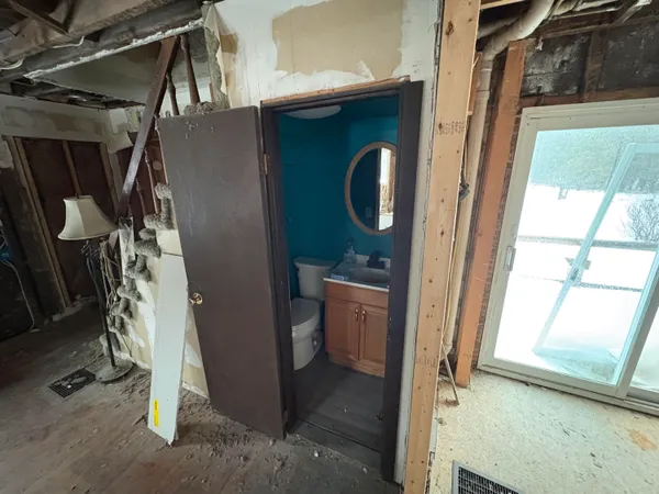 $160,000 | 1328 West Sugar Grove Road, Scottville, MI 49454