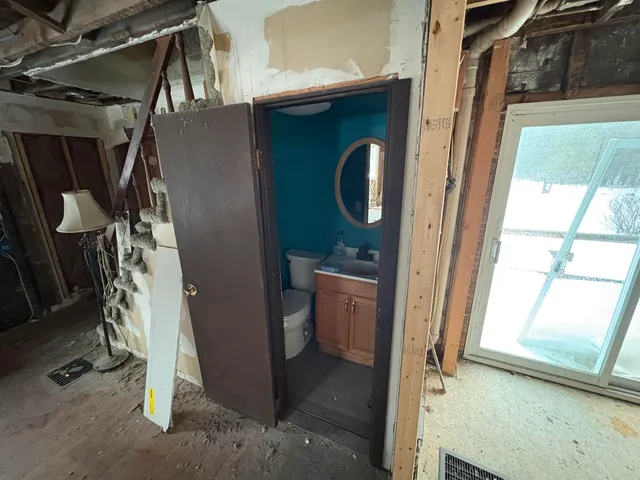 $160,000 | 1328 West Sugar Grove Road, Scottville, MI 49454