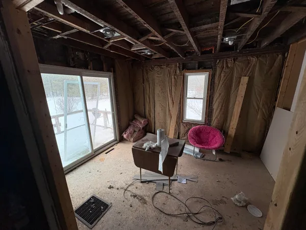 $160,000 | 1328 West Sugar Grove Road, Scottville, MI 49454