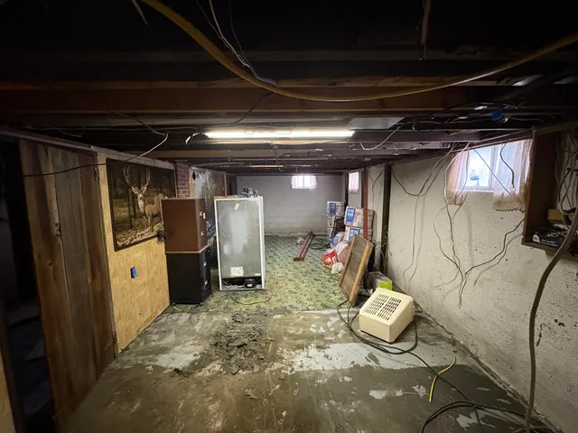 $160,000 | 1328 West Sugar Grove Road, Scottville, MI 49454