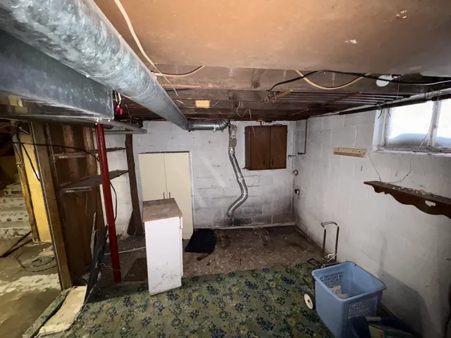 $160,000 | 1328 West Sugar Grove Road, Scottville, MI 49454