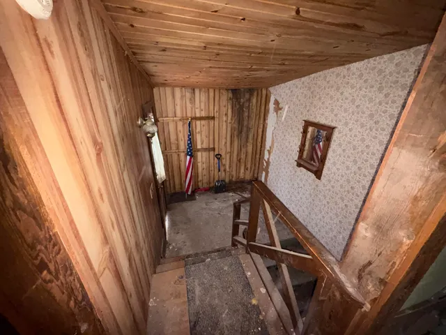 $160,000 | 1328 West Sugar Grove Road, Scottville, MI 49454