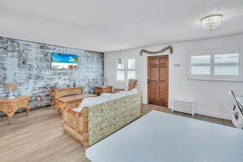 $225,000 | 715 South Ocean Drive, Unit G, Fort Pierce, FL 34949