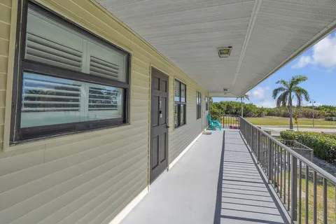 $225,000 | 715 South Ocean Drive, Unit G, Fort Pierce, FL 34949