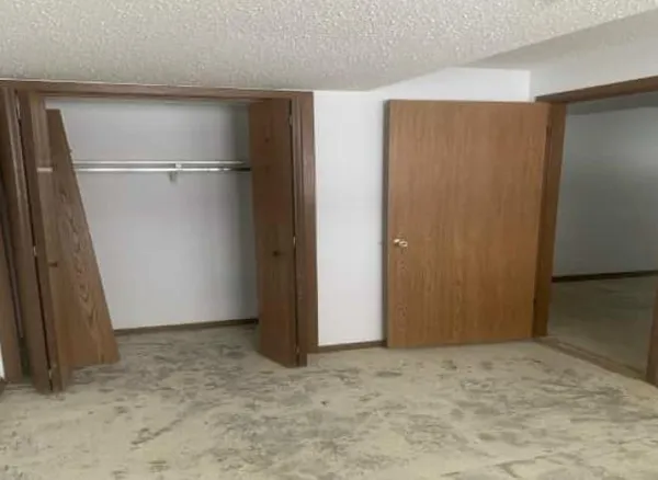 $78,000 | 1402 1st Street, Unit A, Langdon, ND 58249