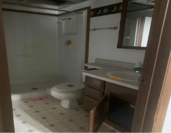 $78,000 | 1402 1st Street, Unit A, Langdon, ND 58249