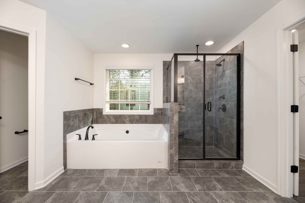 1159 James Way Fortson, GA 31808 - Photo 25 of 48 Primary Bath