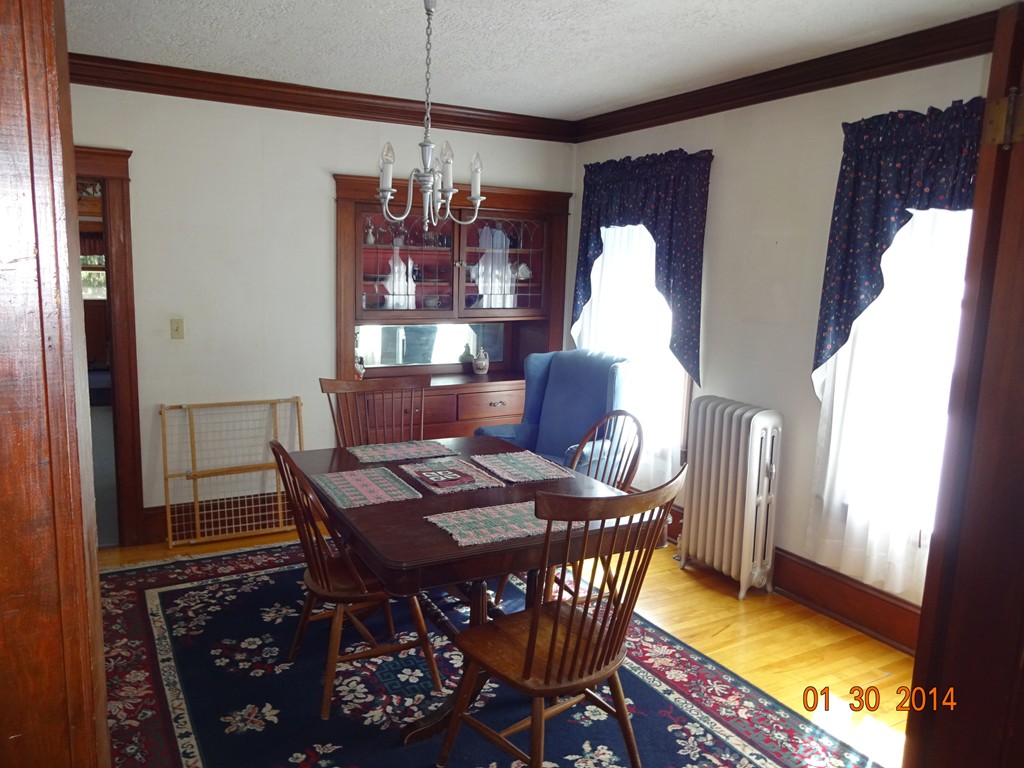 18 Woodman Road Worcester, MA 01602 - Photo 7 of 10