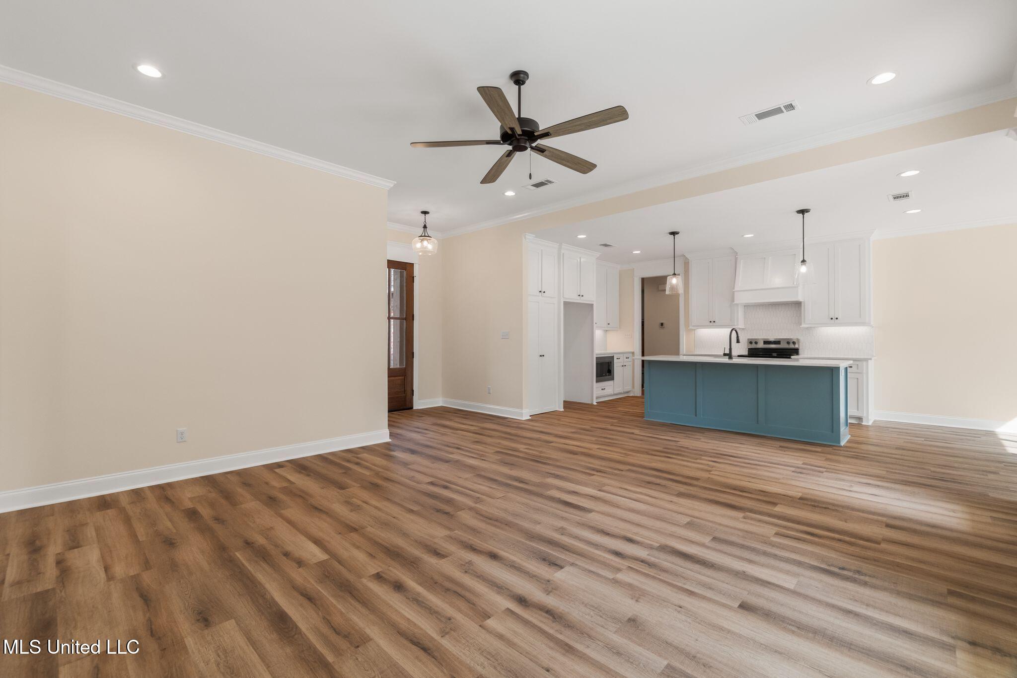 250 Higgins Road Sumrall, MS 39482 - Photo 11 of 47 250_Higgins_Rd-11