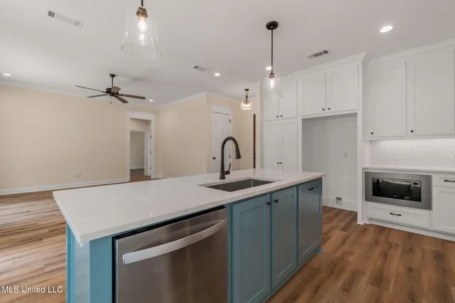 $366,850 | 250 Higgins Road, Sumrall, MS 39482