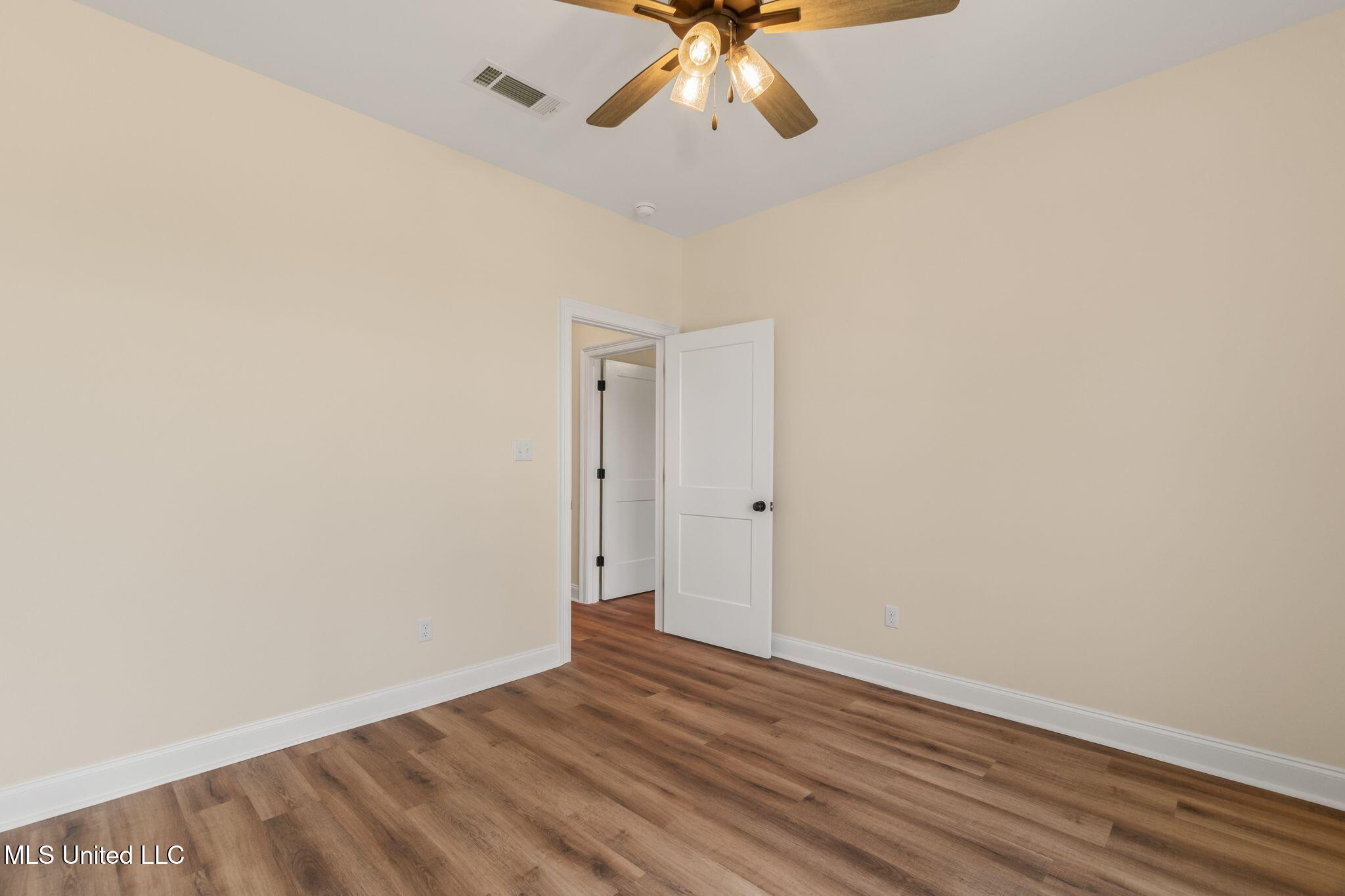 250 Higgins Road Sumrall, MS 39482 - Photo 33 of 47 250_Higgins_Rd-33