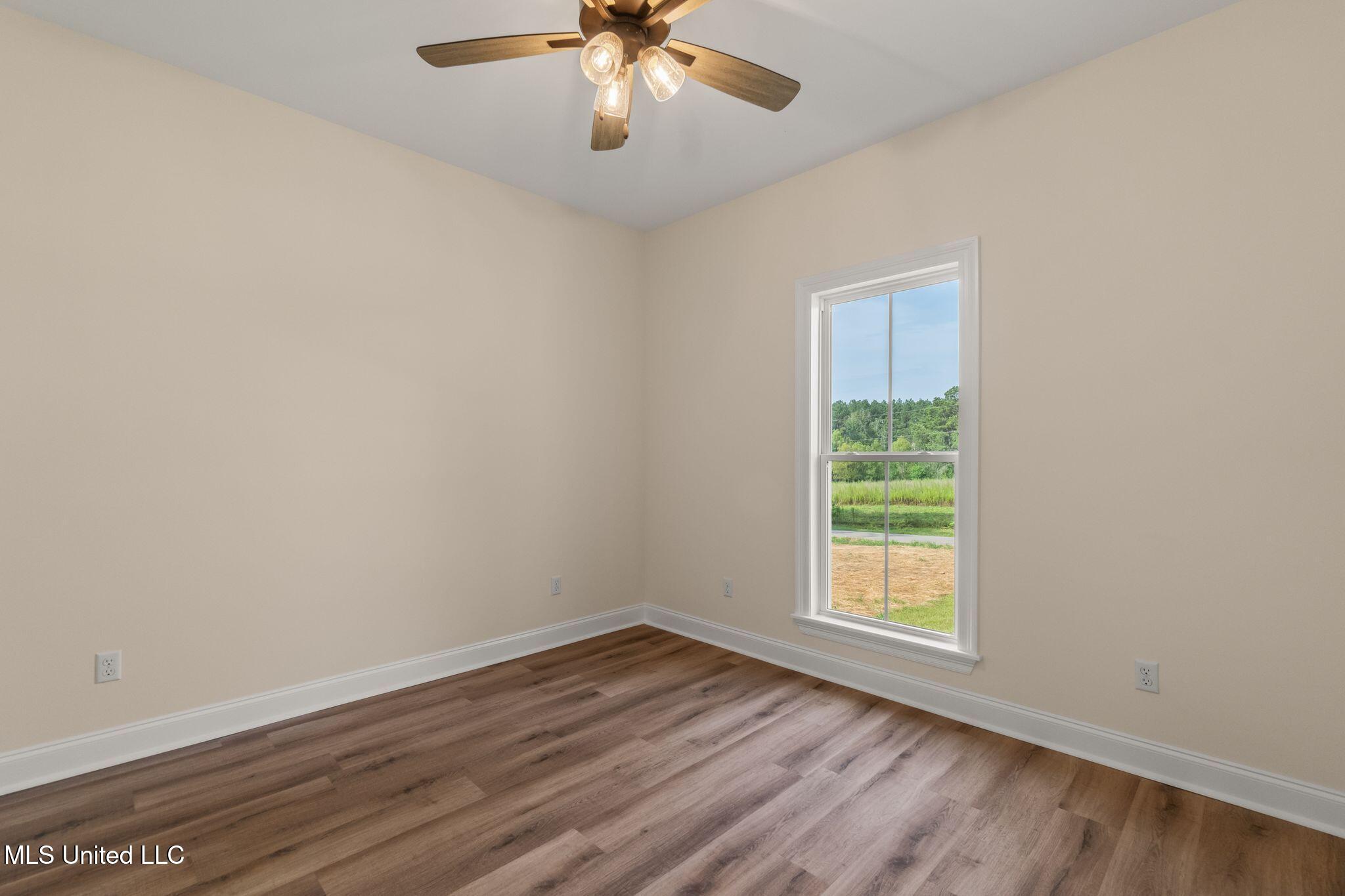 250 Higgins Road Sumrall, MS 39482 - Photo 34 of 47 250_Higgins_Rd-34