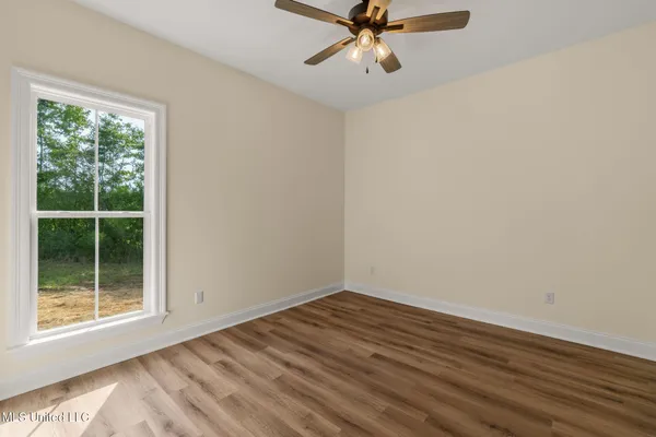 $371,850 | 250 Higgins Road, Sumrall, MS 39482