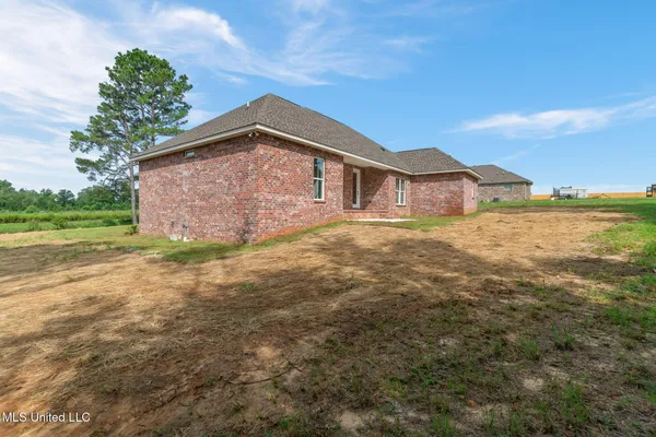 $371,850 | 250 Higgins Road, Sumrall, MS 39482